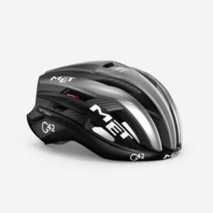 MET Trenta 3K Carbon MIPS UAE TEAM EDITION 2023